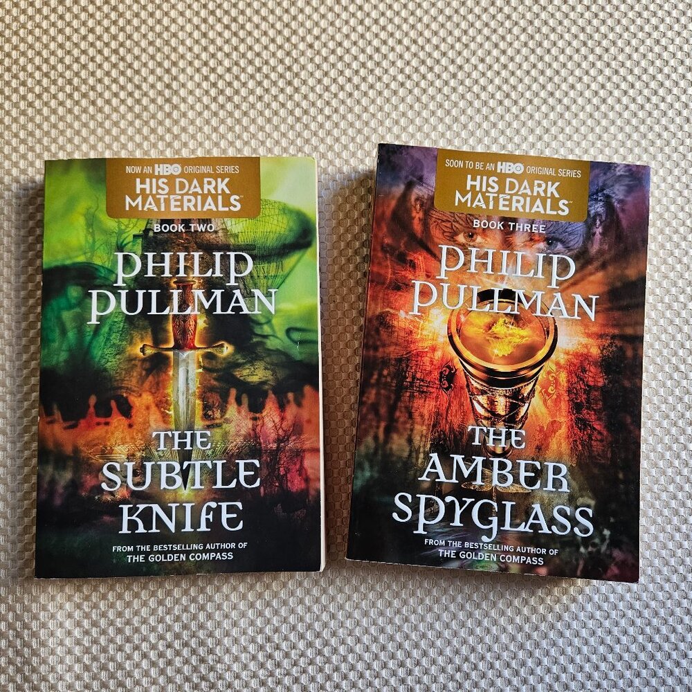 The Amber Spyglass & The Subtle Knife - Philip Pullman - Paperback Set